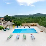 Galia Villa *