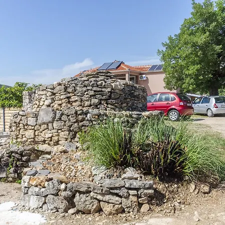Galia Villa